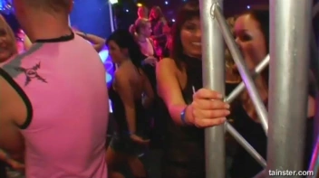 Blue Jean Babes Part 2 Cam 3 Screencap 13 on sinx.preview.netperv.com