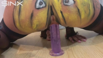 Horny Halloween... Screencap 27 on sinx.preview.netperv.com