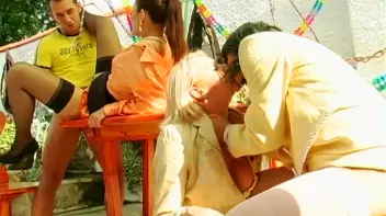 Party In Style Screencap 112 on sinx.preview.netperv.com