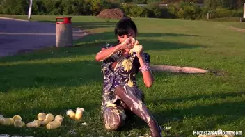 Truck Stop Mess Whore Screencap 28 on sinx.preview.netperv.com