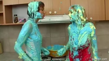 Cakes Covered In Icing Screencap 39 on sinx.preview.netperv.com