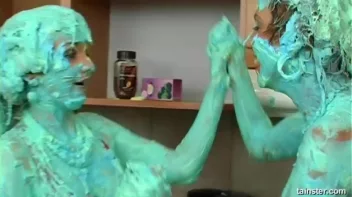 Cakes Covered In Icing Screencap 63 on sinx.preview.netperv.com