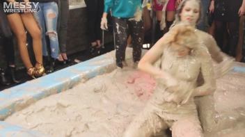 Messy Wrestling: Fuck Your Sexy Shine And Prepare For Mud Smack-Down Time! Screencap 44 on sinx.preview.netperv.com