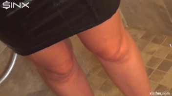 Horny Babe's Wet Cool Down Screencap 23 on sinx.preview.netperv.com