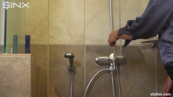 Horny Babe's Wet Cool Down Screencap 4 on sinx.preview.netperv.com