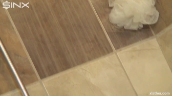 Horny Babe's Wet Cool Down Screencap 1 on sinx.preview.netperv.com