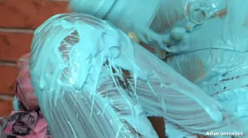 Eurobabe Painting 101 Screencap 86 on sinx.preview.netperv.com