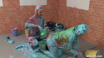 Eurobabe Painting 101 Screencap 94 on sinx.preview.netperv.com