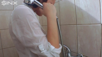 Gorgeous Big Tits Brunette Shower Fun Screencap 32 on sinx.preview.netperv.com