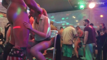 Party Hardcore Gone Crazy Vol. 27 Part 6 - Cam 2 Screencap 12 on sinx.preview.netperv.com