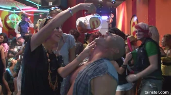 Bikini Beach Balls Part 1 - Cam 2 Screencap 102 on sinx.preview.netperv.com