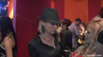 Bikini Beach Balls Part 1 - Cam 2 Screencap 55 on sinx.preview.netperv.com