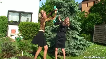 Cutie Babes In Fully Clothed Water Fight! Screencap 37 on sinx.preview.netperv.com