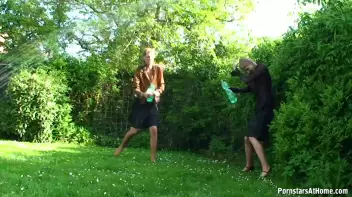 Cutie Babes In Fully Clothed Water Fight! Screencap 65 on sinx.preview.netperv.com