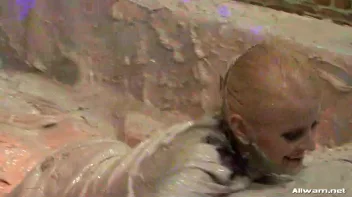Bloused Babes In Badass Battle Screencap 28 on sinx.preview.netperv.com