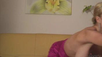 Piss Lesbos - Carol & Vanessa Screencap 134 on sinx.preview.netperv.com