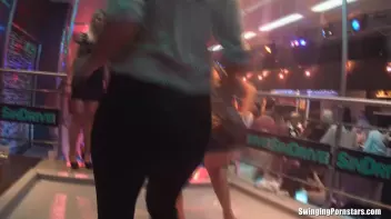 Summer Jam Bang Part 3 - Shower Cam Screencap 12 on sinx.preview.netperv.com