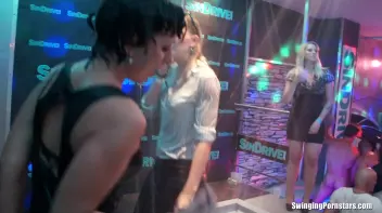 Summer Jam Bang Part 3 - Shower Cam Screencap 20 on sinx.preview.netperv.com