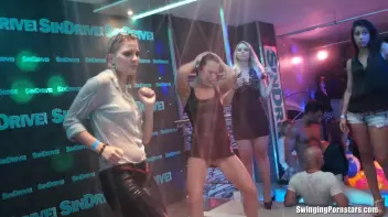 Summer Jam Bang Part 3 - Shower Cam Screencap 23 on sinx.preview.netperv.com