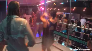 Summer Jam Bang Part 3 - Shower Cam Screencap 25 on sinx.preview.netperv.com