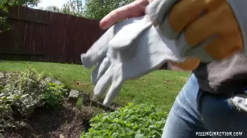 Golden Day Showers Screencap 83 on sinx.preview.netperv.com