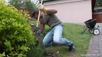 Golden Day Showers Screencap 1 on sinx.preview.netperv.com