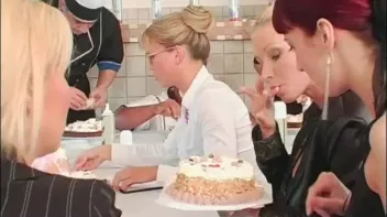 Cake Party Part 1 Screencap 15 on sinx.preview.netperv.com