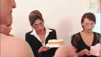 Cake Party Part 1 Screencap 17 on sinx.preview.netperv.com