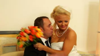 You May Now Piss On The Bride Screencap 5 on sinx.preview.netperv.com