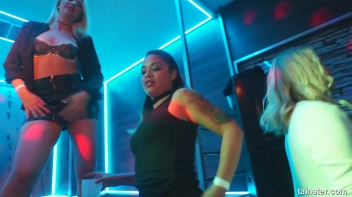 Lezzies - The Femme Fest Part 1 - Cam 1 Screencap 88 on sinx.preview.netperv.com