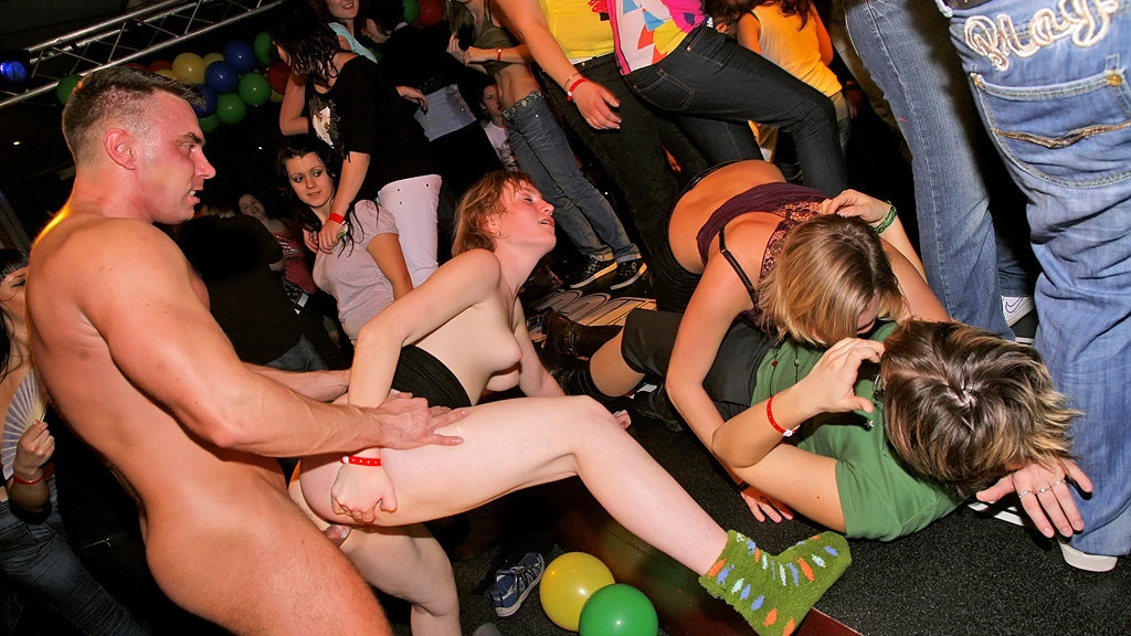 Party Hardcore Vol. 47 Part 4 on sinx.preview.netperv.com