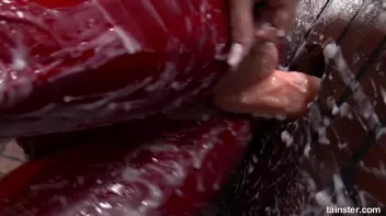 Lady in red covered in cum Screencap 68 on sinx.preview.netperv.com