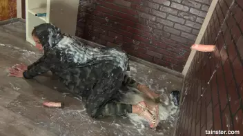 Army chick Silvia is ready for cum shot battle Screencap 44 on sinx.preview.netperv.com