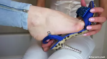 Tits In The Tub Proudly On Display Screencap 36 on sinx.preview.netperv.com