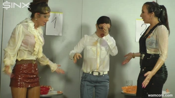 Sexy egg experts get into a sloppy foodfight Screencap 43 on sinx.preview.netperv.com