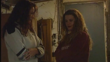 Latest deal - Lesbenspiele im Pferdestall