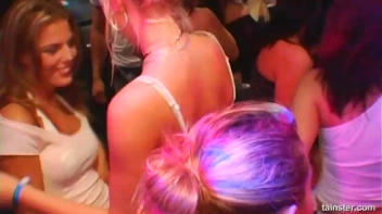 Blue Jean Babes Part 1 Cam 1 Screencap 67 on sinx.preview.netperv.com