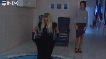 Gorgeous Models Get Wet For The Gym Guys! Screencap 22 on sinx.preview.netperv.com