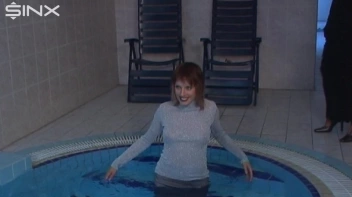 Gorgeous Models Get Wet For The Gym Guys! Screencap 4 on sinx.preview.netperv.com