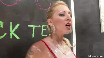 I pick you the Middle Dick! Screencap 56 on sinx.preview.netperv.com