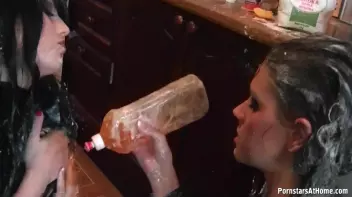 Eurobabes Just Don't Know How To Bake... Screencap 93 on sinx.preview.netperv.com