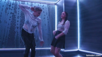 Shower Shakers! Screencap 29 on sinx.preview.netperv.com