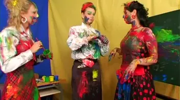 Painting Lesson Turns Messy Screencap 48 on sinx.preview.netperv.com