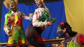 Painting Lesson Turns Messy Screencap 80 on sinx.preview.netperv.com