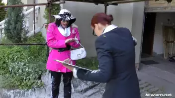 Real Estate Mess Disaster Screencap 27 on sinx.preview.netperv.com