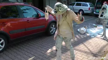 Real Estate Mess Disaster Screencap 62 on sinx.preview.netperv.com