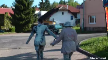 Real Estate Mess Disaster Screencap 69 on sinx.preview.netperv.com