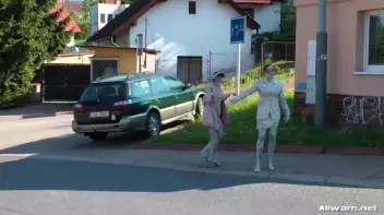 Real Estate Mess Disaster Screencap 74 on sinx.preview.netperv.com