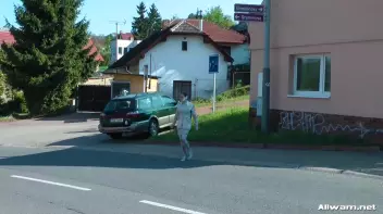 Real Estate Mess Disaster Screencap 81 on sinx.preview.netperv.com