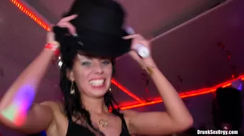 Valentine's Day Vaginas Part 5 - Cam 3 Screencap 53 on sinx.preview.netperv.com